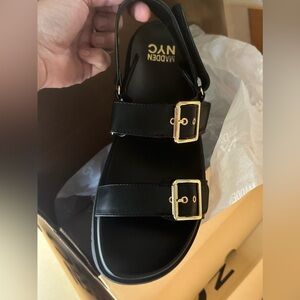 Brand New Women’s Madden NYC Black Sandals